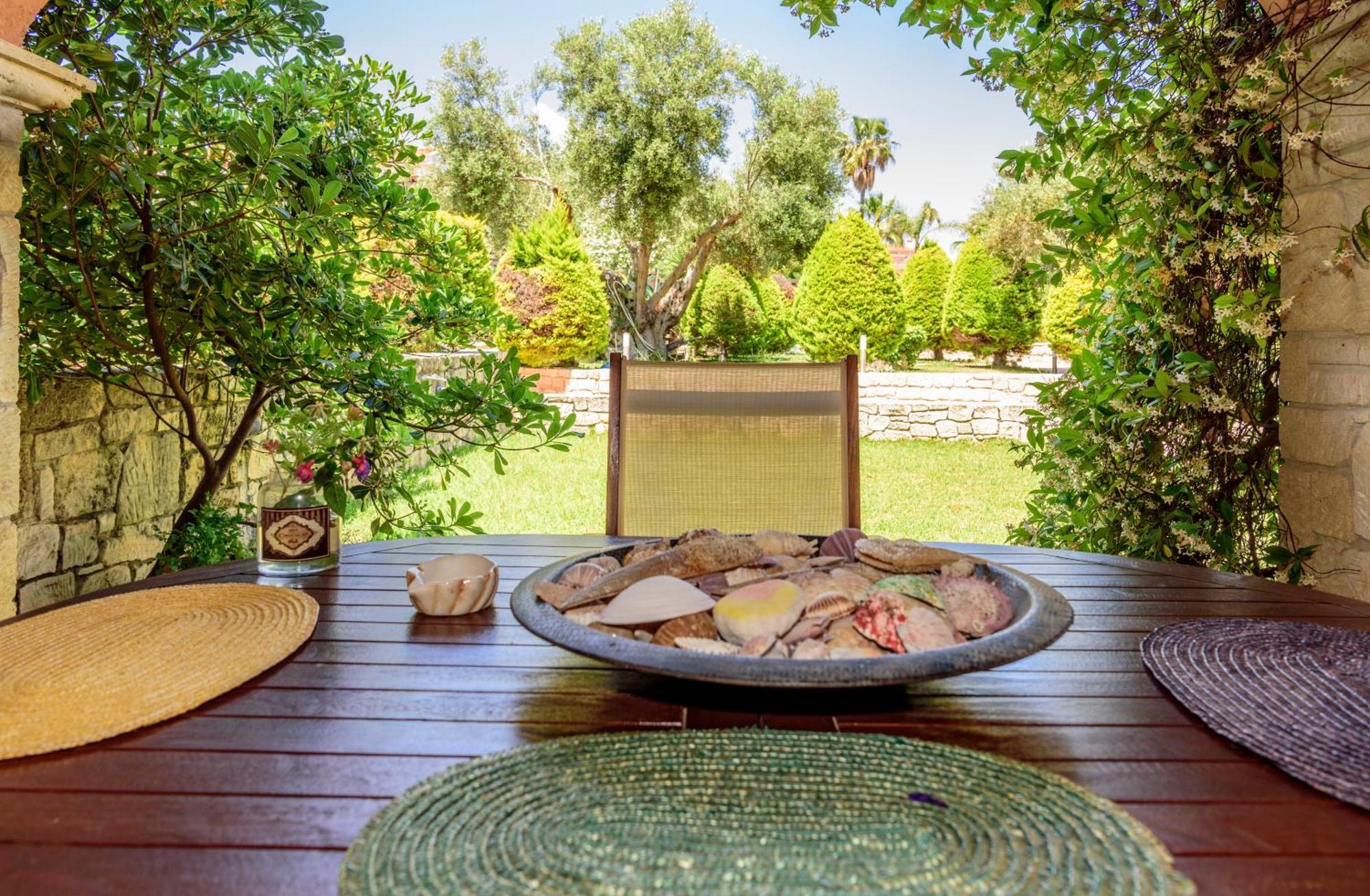 La Luna House Пефкохори Экстерьер фото